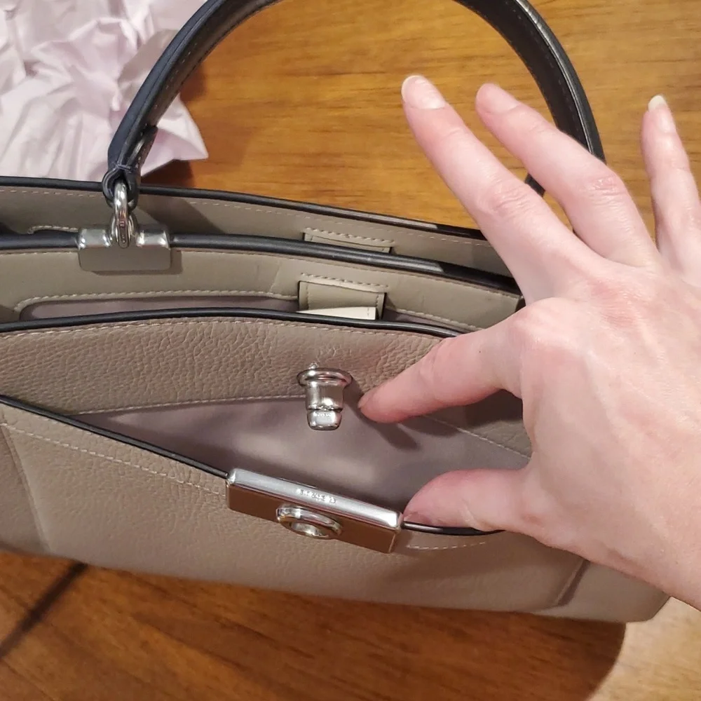 Like NEW Coach colorblock Lane Carryall